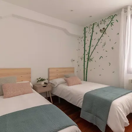 Plaza Unamuno - Casco Viejo - Parking Opcional